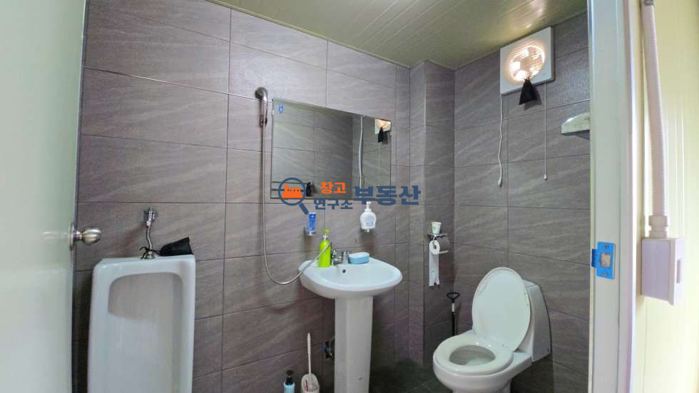 경기 고양일산동구 장항동 #공장매매 #대지699평 #2종제조89평 #즉시입주 #자유로인접#내부사무실 #농림지역 #식품공장#평당386 #개발호재 #투자추천 매매 매물번호 15869 사진 7