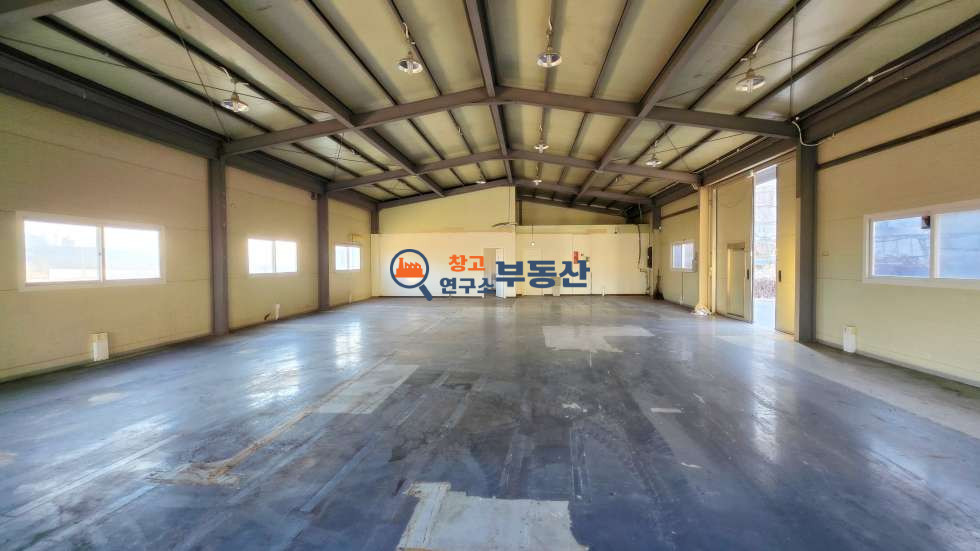 경기 파주시 월롱면 덕은리 #150평 #75+75평 #2종제조 #단독마당 #높은층고 #내부사무실 #대형차량 # 전기25kw #식품공장 #즉시입주 월세 매물번호 15323 사진 7