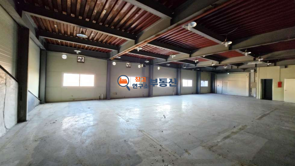 경기 파주시 월롱면 덕은리 #150평 #75+75평 #2종제조 #단독마당 #높은층고 #내부사무실 #대형차량 # 전기25kw #식품공장 #즉시입주 월세 매물번호 15323 사진 20