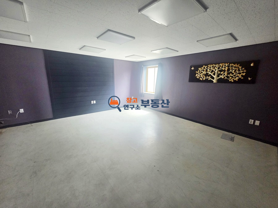 경기 파주시 파주읍 백석리 #209평 #149+30+30평 #공장 #전기승압 #대형마당 #민원소지無 월세 매물번호 16859 사진 8