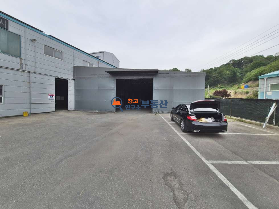 경기 파주시 법원읍 가야리 #442평 #가설200평 #단독공장 #전기승압 #대형차 #IC10분 월세 매물번호 17686 사진 17