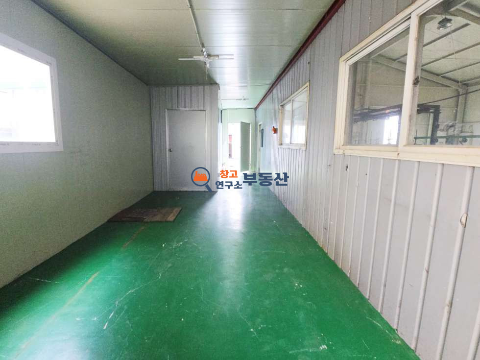 경기 고양일산서구 덕이동 #60평 #창고시설 #천막30평 #5톤가능 #층고5.5 #내부사무실 #즉시입주 월세 매물번호 17420 사진 5