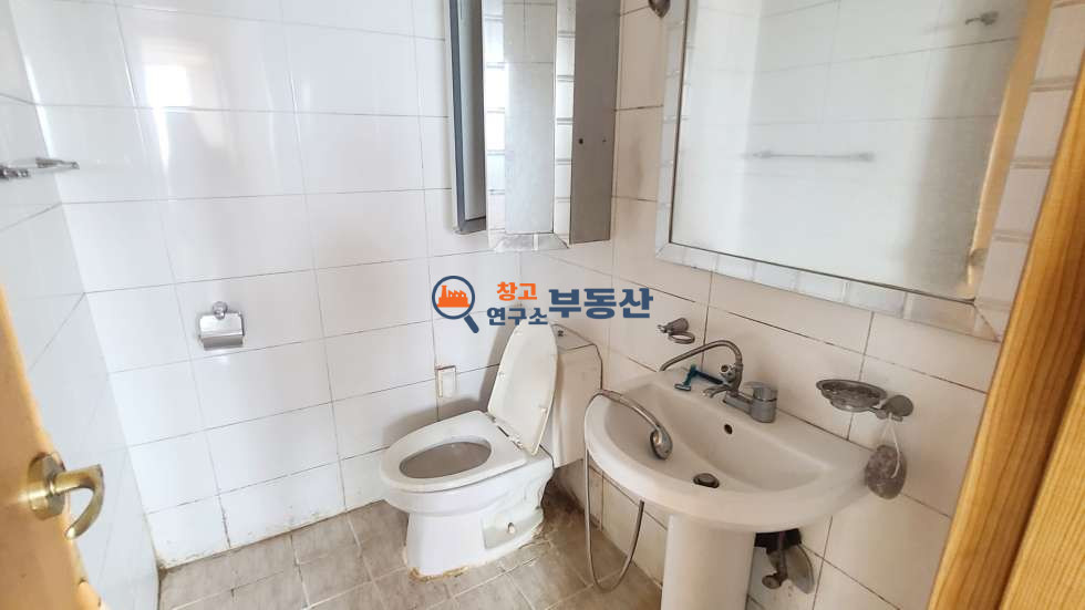 경기 파주시 탄현면 축현리 #토지1046평 #평당287만 #연315평 #공장동258평+사무동58평 #넓은마당 #40FT #월롱IC 성동IC 매매 매물번호 16235 사진 13
