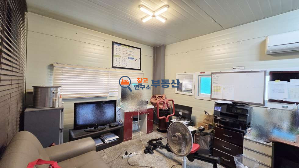 경기 파주시 연다산동 #토151평 #연52평 #자동차관련시설 #2급정비 인수가능 #넓은마당 #무권리 #전기증설45kW 매매 매물번호 17297 사진 7