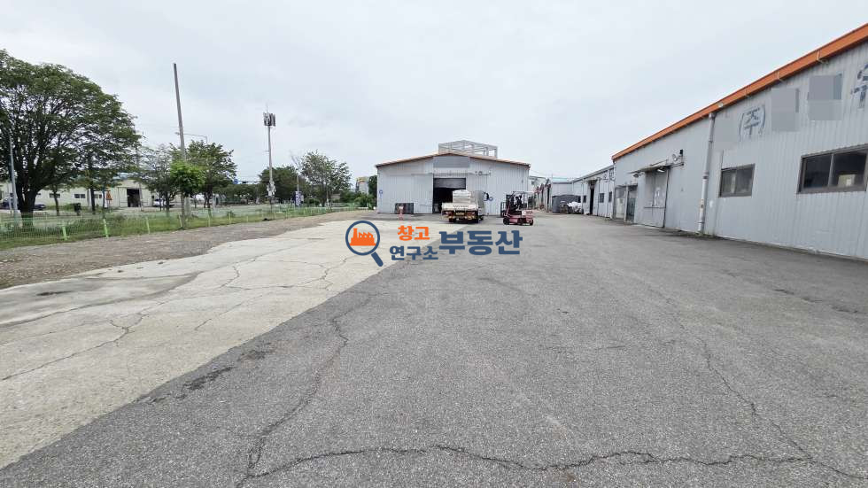 경기 고양일산서구 덕이동 #118평 #2종사무소 #대형마당 #도로변 #랙시설 #직관 #남녀구분화장실 월세 매물번호 17701 사진 6