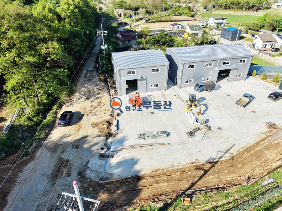 경기 파주시 파평면 덕천리 #대지485평 #연90평 #60+30평 #신축 #대형단독마당 #40FT트레일러 매매 매물번호 17702 사진 2