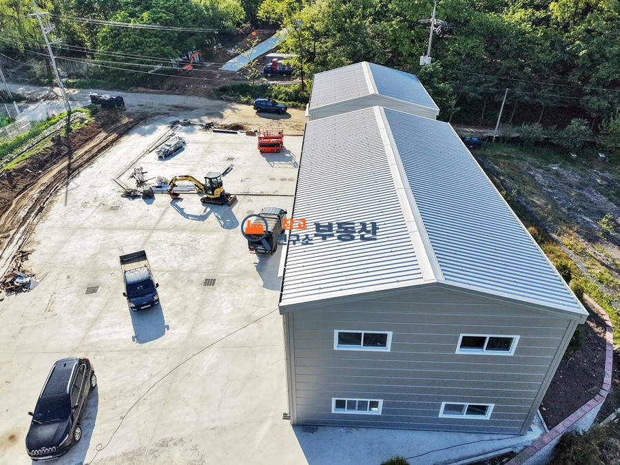 경기 파주시 파평면 덕천리 #대지485평 #연90평 #60+30평 #신축 #대형단독마당 #40FT트레일러 매매 매물번호 17702 사진 3