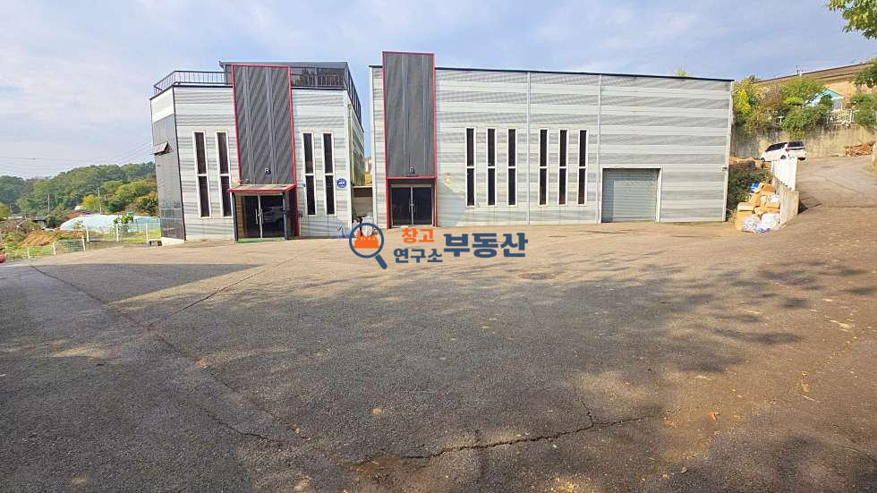 경기 파주시 탄현면 대동리 #공장매매 #대614평 #연178평 #계획관리 #40ft가능 #단독마당 #내부복층 #화물리프트 #자유로7분 #평당325 매매 매물번호 16543 사진 3