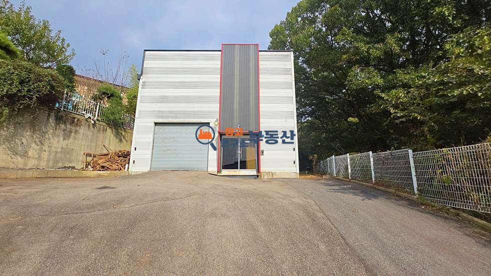 경기 파주시 탄현면 대동리 #공장매매 #대614평 #연178평 #계획관리 #40ft가능 #단독마당 #내부복층 #화물리프트 #자유로7분 #평당325 매매 매물번호 16543 사진 9