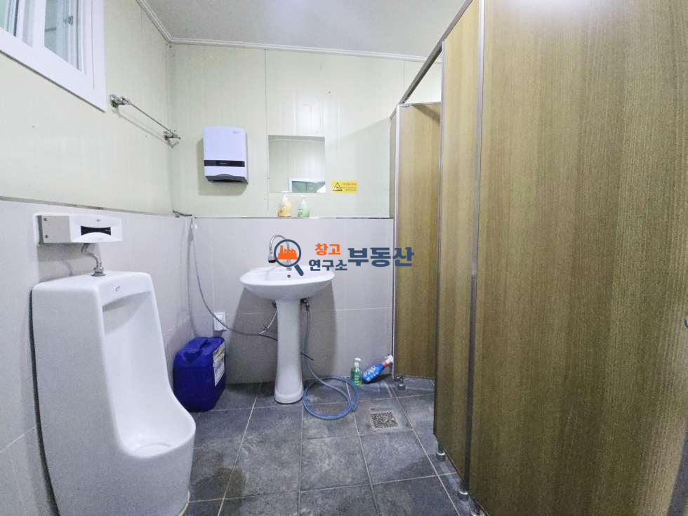 경기 파주시 송촌동 #228평 #공장 #전기130 #단독마당 #옥탑사무실포함 #층고10 #민원無 #신축급 #40피트 #도로변 #제조가능 #즉시입주 월세 매물번호 17710 사진 5