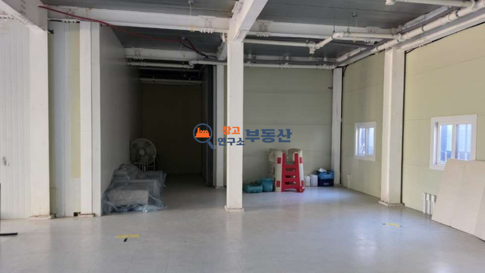 경기 고양덕양구 내유동 #68평 #무권리 #상업시설 #대형주차장 #통일로인접 #남녀화장실 #즉시입주 #다용도가능 월세 매물번호 17744 사진 3