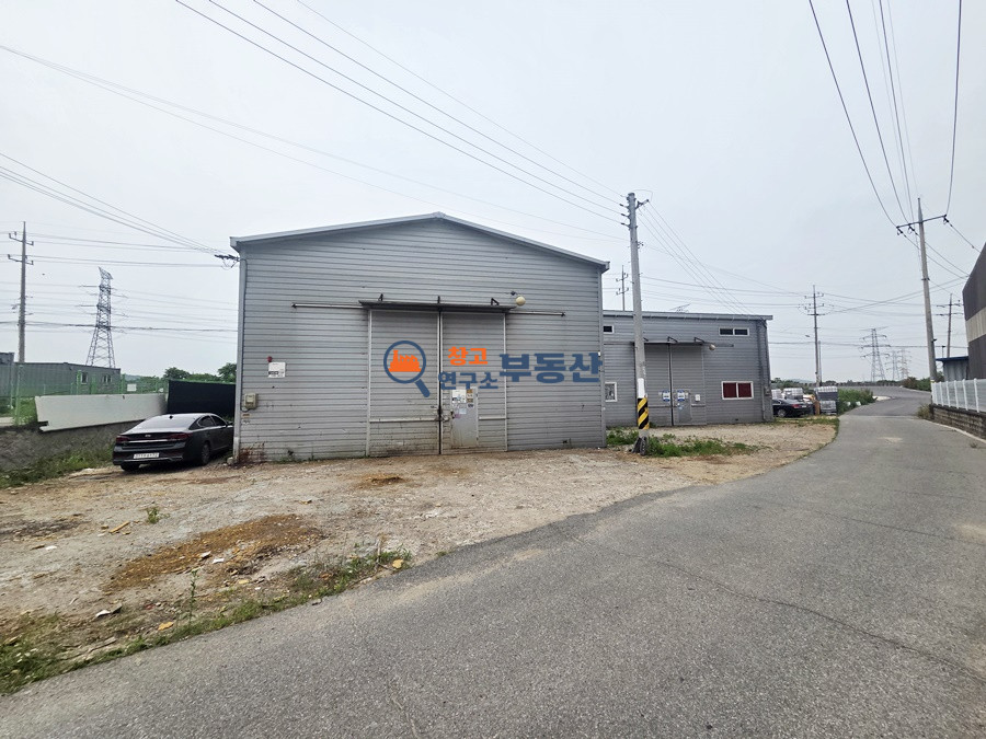 경기 파주시 파주읍 백석리 #103평 #60+43평 #2종제조 #높은층고 #즉시입주 #도로인접 #40FT트레일러 #저렴한임대료 월세 매물번호 17750 사진 1