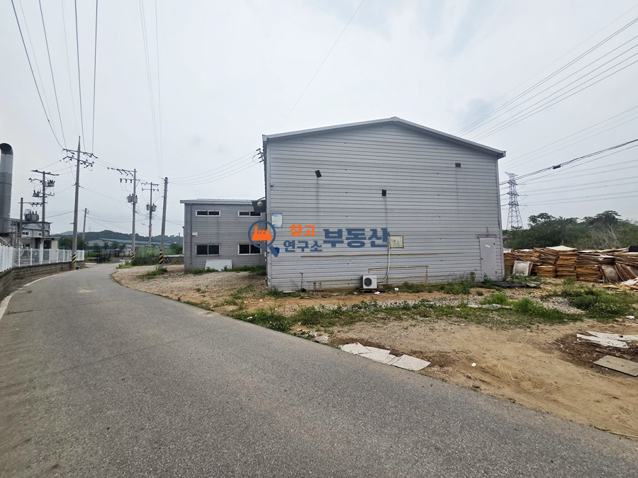경기 파주시 파주읍 백석리 #103평 #60+43평 #2종제조 #높은층고 #즉시입주 #도로인접 #40FT트레일러 #저렴한임대료 월세 매물번호 17750 사진 3