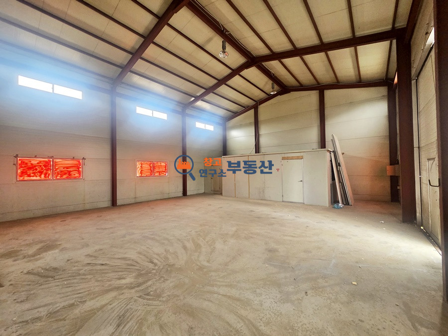 경기 파주시 파주읍 백석리 #103평 #60+43평 #2종제조 #높은층고 #즉시입주 #도로인접 #40FT트레일러 #저렴한임대료 월세 매물번호 17750 사진 4