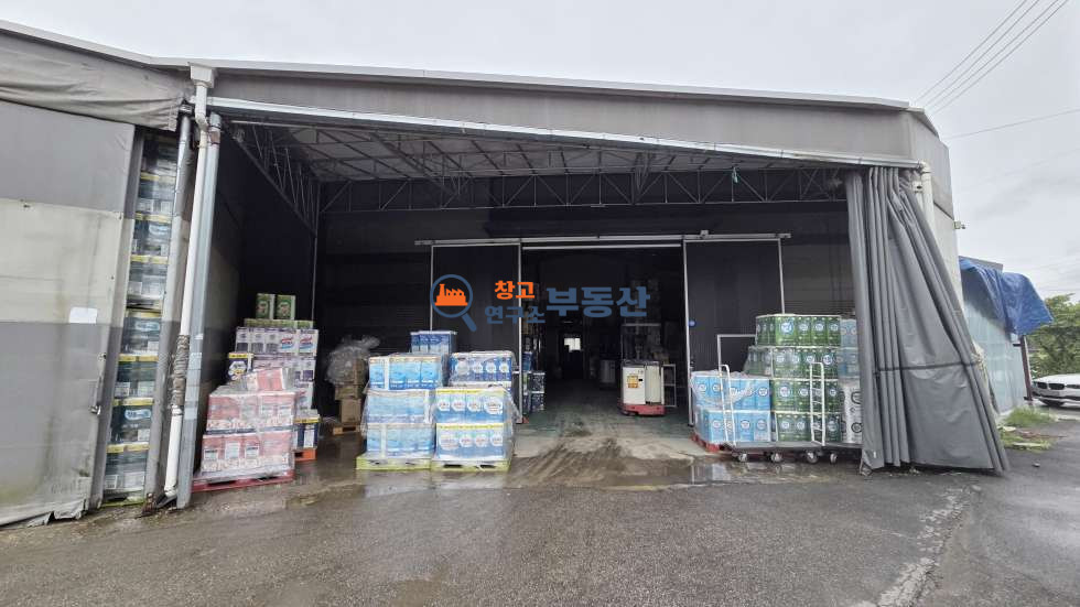 경기 파주시 동패동 #60평 #가설30평 #2종제조 #대형차량 #내부사무실 #복층선반 #삽다리IC #단독마당 월세 매물번호 17641 사진 8