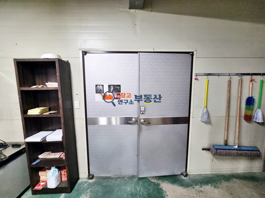 경기 파주시 파주읍 파주리 #781평 #총3층구조 #단독마당 #도로인접 #도크시설 #내부사무실 #내부렉사용가능 월세 매물번호 14793 사진 10