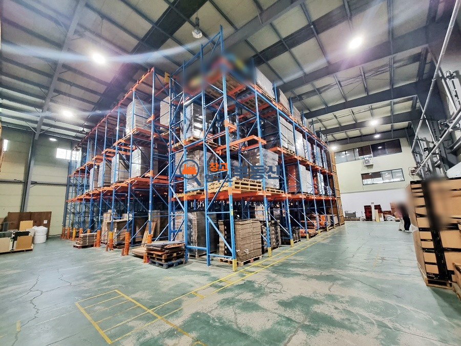 경기 파주시 파주읍 파주리 #781평 #총3층구조 #단독마당 #도로인접 #도크시설 #내부사무실 #내부렉사용가능 월세 매물번호 14793 사진 14