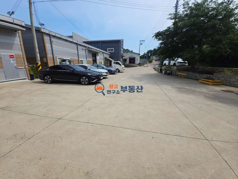 경기 파주시 하지석동 #60평 #창고시설 #40피트가능 #층고6.3 #즉시입주 #대로변 #가성비창고 월세 매물번호 17788 사진 5