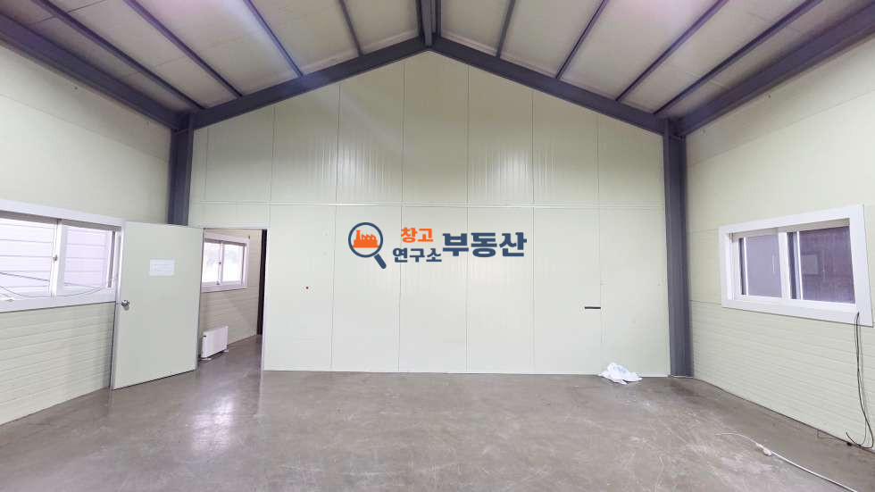 경기 파주시 신촌동 #연60평 #공장 #1층30평+2층30평 #내부사무실 #내부화장실 #컨디션굿 월세 매물번호 17731 사진 6
