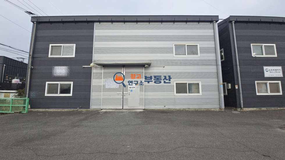 경기 파주시 월롱면 덕은리 #108평 #1종근생 #두동임대 #층고9#40ft가능 #전기30 #내부사무실 #주차편리 월세 매물번호 17166 사진 1