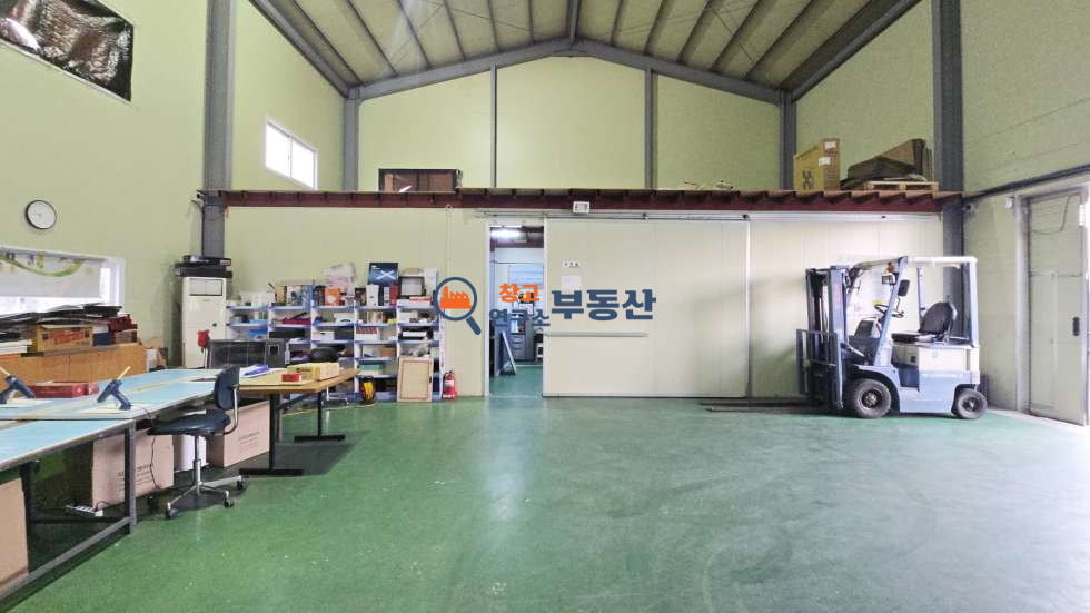 경기 파주시 월롱면 덕은리 #108평 #1종근생 #두동임대 #층고9#40ft가능 #전기30 #내부사무실 #주차편리 월세 매물번호 17166 사진 7