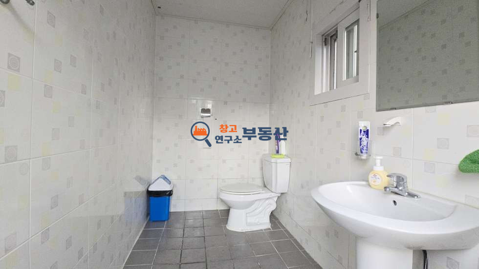 경기 파주시 월롱면 덕은리 #108평 #1종근생 #두동임대 #층고9#40ft가능 #전기30 #내부사무실 #주차편리 월세 매물번호 17166 사진 10