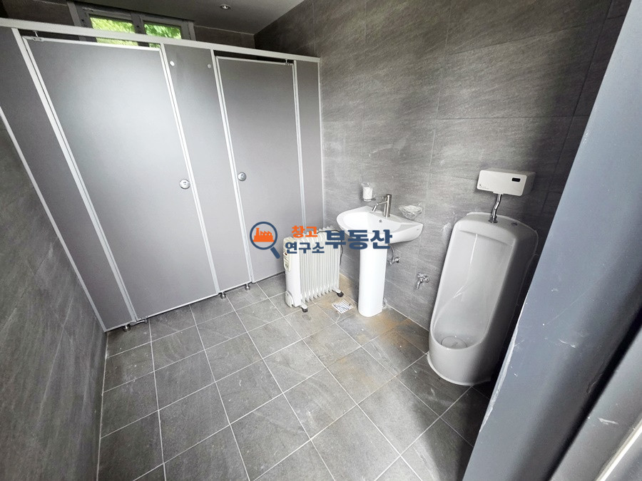 경기 고양덕양구 관산동 #80평 #준신축급 #대형마당 #즉시입주 #하수직관 월세 매물번호 17830 사진 4