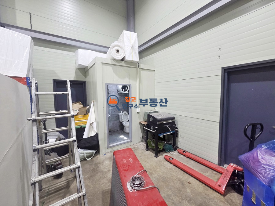 경기 파주시 상지석동 #60평 #도심권 #저렴한임대료 #높은층고 월세 매물번호 17838 사진 5