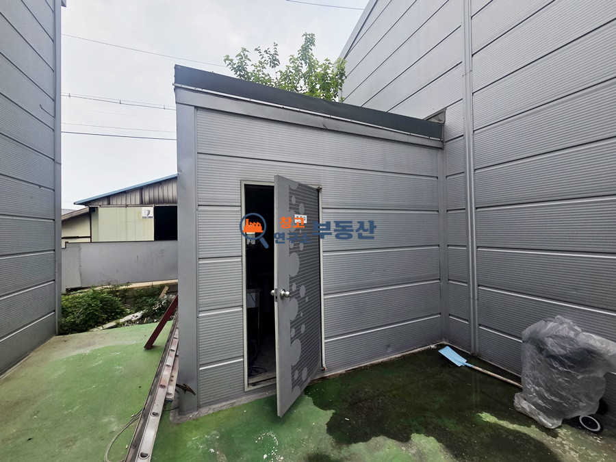 경기 파주시 상지석동 #93평 #60+33평 #공장 #단독마당 #내부사무실 #높은층고 월세 매물번호 17839 사진 7