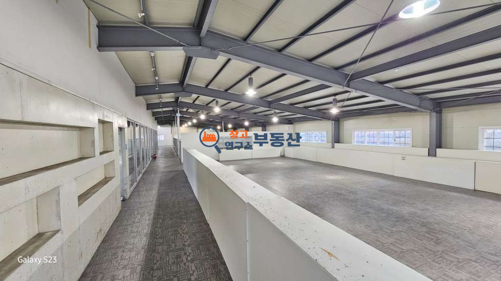 경기 파주시 광탄면 발랑리 #토1315평 #평당302 #건538평 #공장 #대형차 통행 매매 매물번호 17888 사진 10