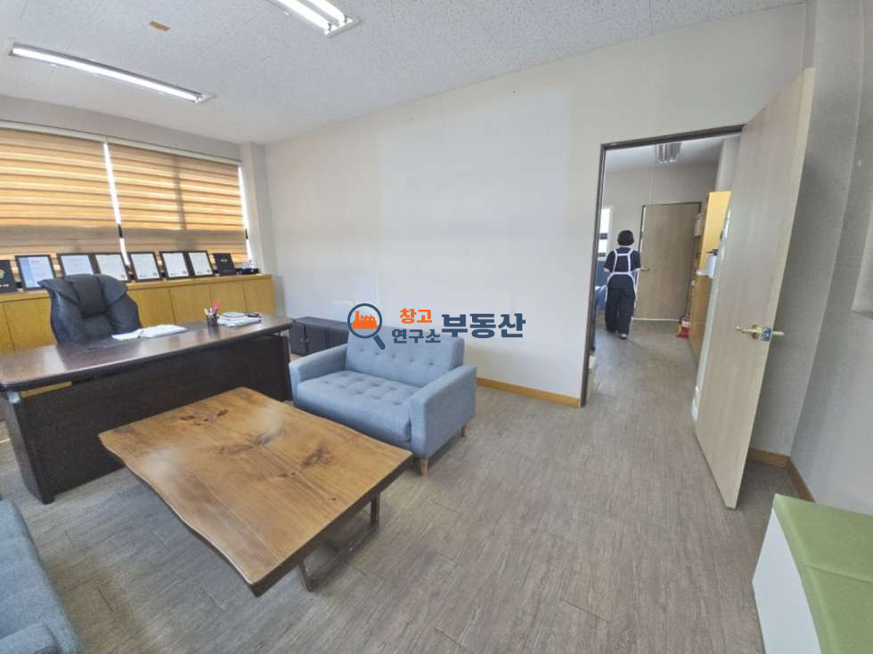 경기 파주시 조리읍 장곡리 #토1050평 #평당300 #건390평 #공장 #가설천막 #전기승압 매매 매물번호 17899 사진 25