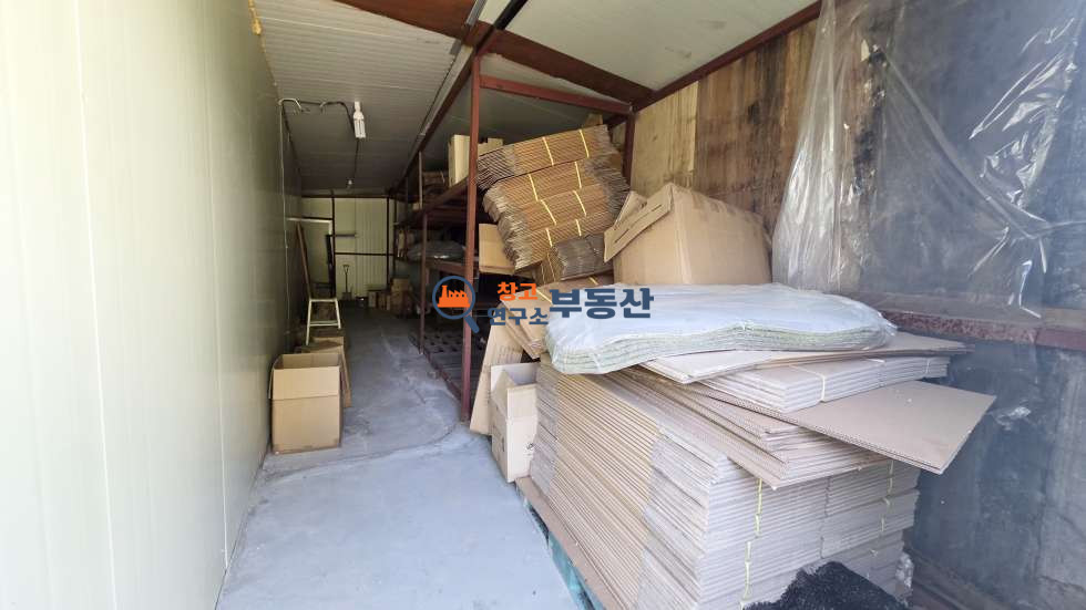 경기 고양덕양구 덕은동 #실80평 #창고 #서울인접 #현천IC 3분 #화장실올수리 #저렴임대료 #빠른입주 #텃밭 월세 매물번호 17577 사진 7