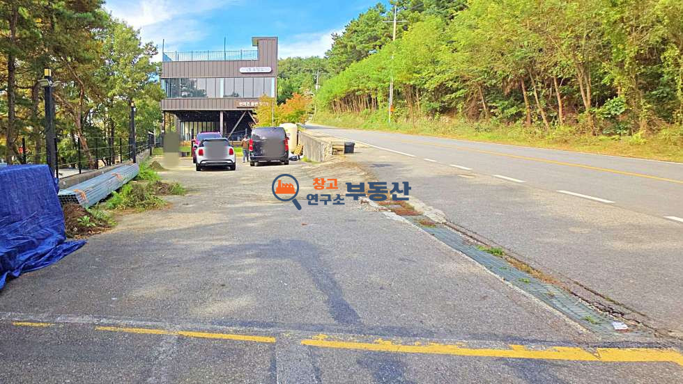 경기 파주시 탄현면 대동리 #273평#2종근생#총3층#(지하 60평+1층 90평+2층 124평 ) #도로접 #40ft가능 #즉시입주 #노출굿 #상업시설 추천 월세 매물번호 16491 사진 21