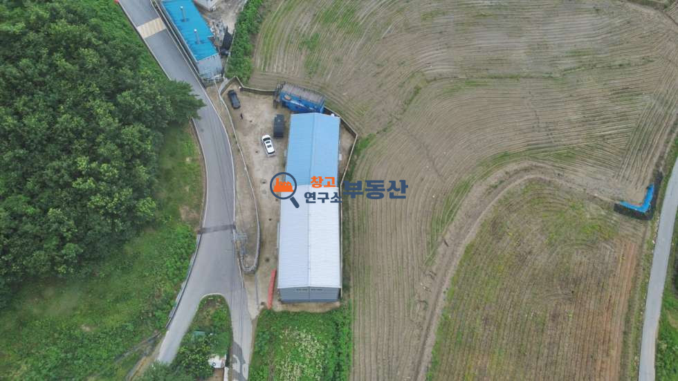 경기 파주시 파주읍 향양리 #토지291평 #평당400 #건물112평 #스튜디오 #2종제조 매매 매물번호 18021 사진 3