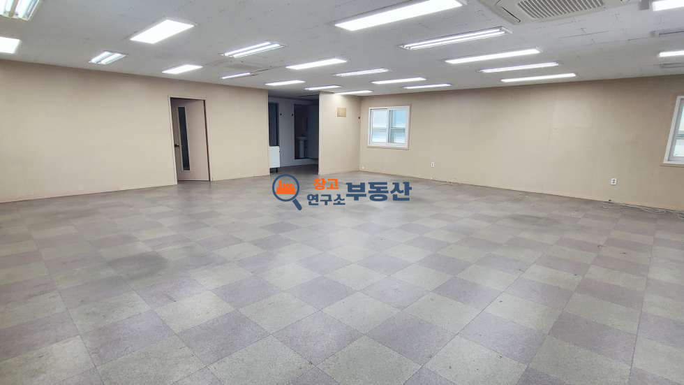 경기 고양일산서구 덕이동 #토지465평 #평당645 #창고시설 #연336평 3개동 #복층구조 #장산가좌IC 매매 매물번호 16230 사진 5
