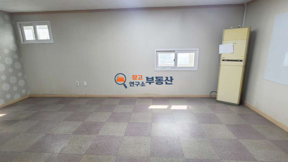 경기 고양일산서구 덕이동 #107평 #창고시설 #1층56평+2층51평 #즉시입주 #내부사무실 #복층 #내부화장실 #즉시입주 #장산가좌IC 월세 매물번호 16229 사진 6