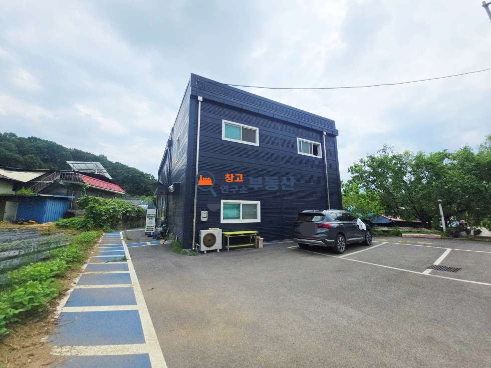 경기 파주시 탄현면 낙하리 #36평 #1종근생 #복층 #신축급 #층고8.1 #낙하IC #사무실겸창고 월세 매물번호 18048 사진 1