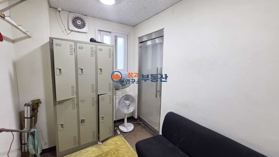 경기 고양일산서구 덕이동 #100평 #공장 #1층부분임대 #도로변 #전기200kW #인쇄공장 강추 #주차여유 #내부사무실 #직관 월세 매물번호 16823 사진 10