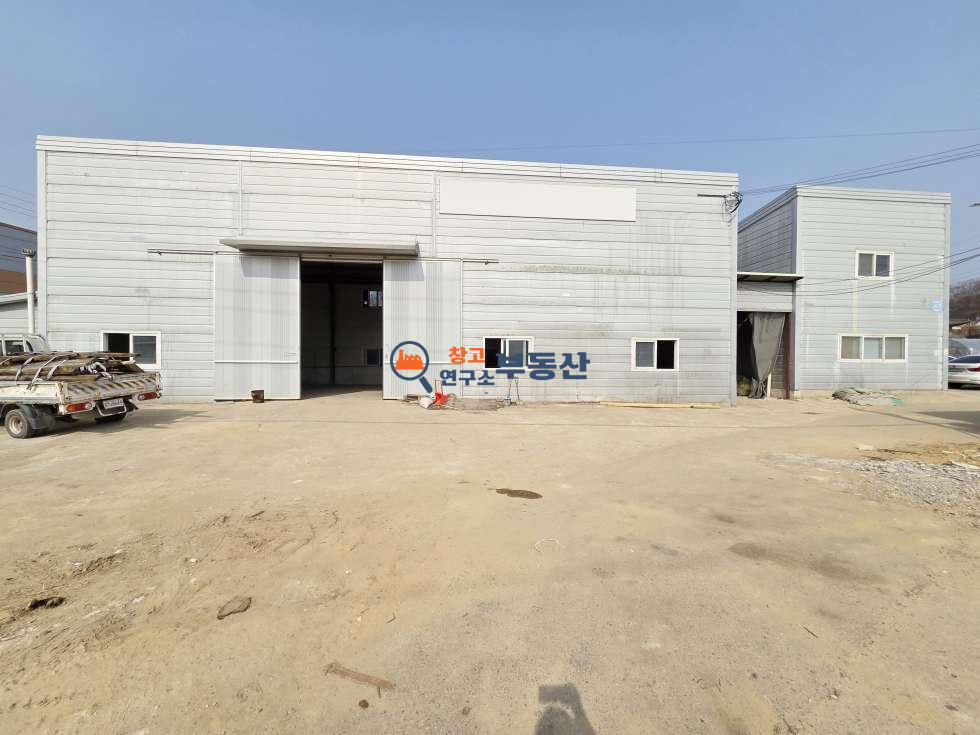 경기 파주시 탄현면 축현리 #실사용89평 #건73평 #2종제조 #57평+32평 #즉시입주 #도로변 #단독마당 #호이스트 월세 매물번호 17073 사진 1
