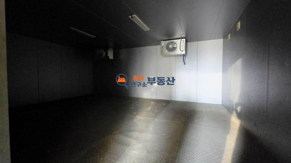 경기 고양일산동구 장항동 #126평 #58평+58평+10평#별도사무동#냉장창고4동무상사용# 농수산물가공공장#40FT트레일러#광고효과 월세 매물번호 15377 사진 15