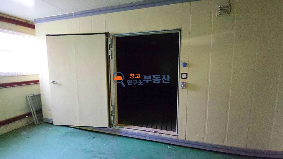 경기 고양일산동구 장항동 #126평 #58평+58평+10평#별도사무동#냉장창고4동무상사용# 농수산물가공공장#40FT트레일러#광고효과 월세 매물번호 15377 사진 25