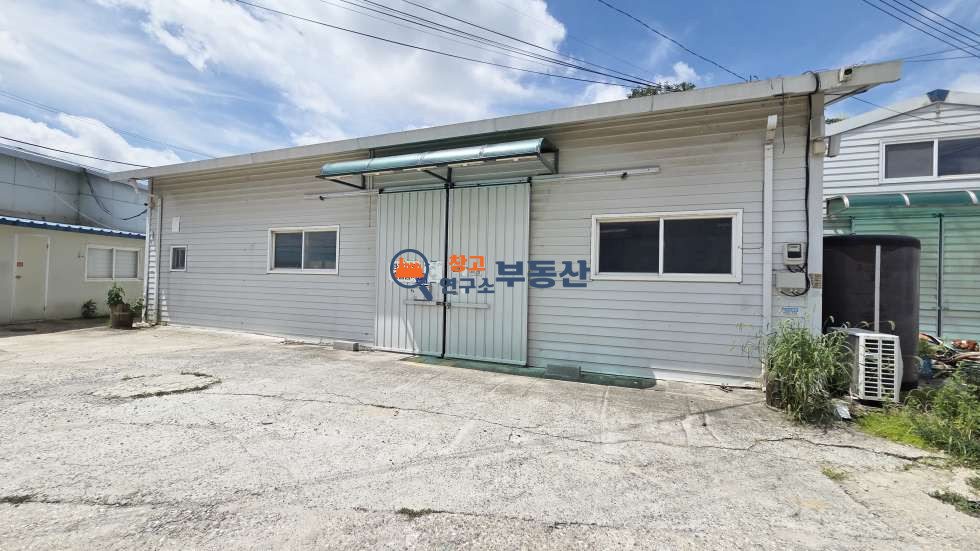 경기 고양일산서구 덕이동 #44평 #1종소매 #입주협의 #내부사무실 #내부화장실 월세 매물번호 18038 사진 1