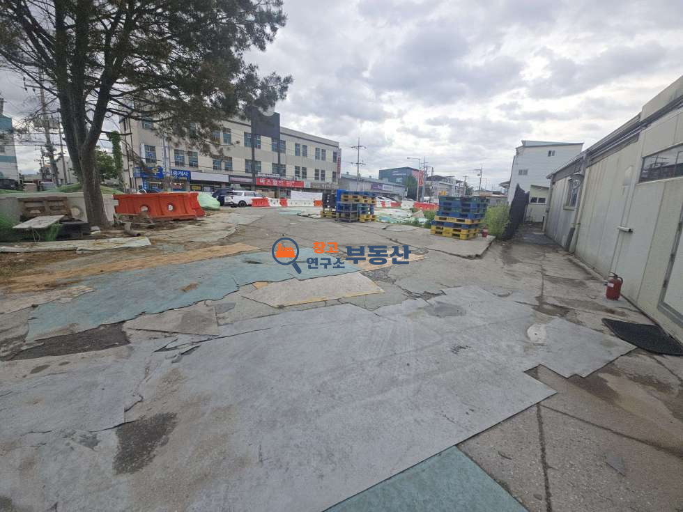 경기 고양일산동구 백석동 #건86평 #2종근생제조 #2차선접 #단독마당 #40ft가능 #자유로3분 월세 매물번호 17164 사진 6