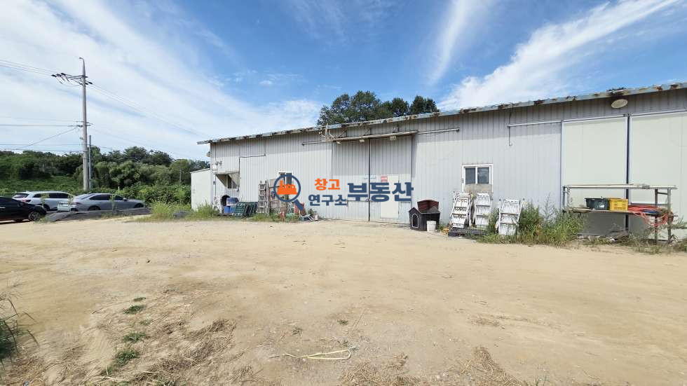 경기 고양덕양구 현천동 #150평 #단독마당 #동물및식물관련시설 #즉시입주 #도로변 #분할임대가능 월세 매물번호 18160 사진 2