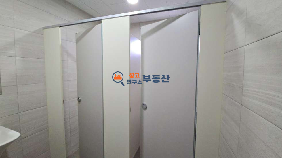 경기 고양일산동구 장항동 #1,2종근생매매 #대지205평 #3층상가시설 #사옥추천 #1종주거 #평당2575 #단독주차장 매매 매물번호 16167 사진 10