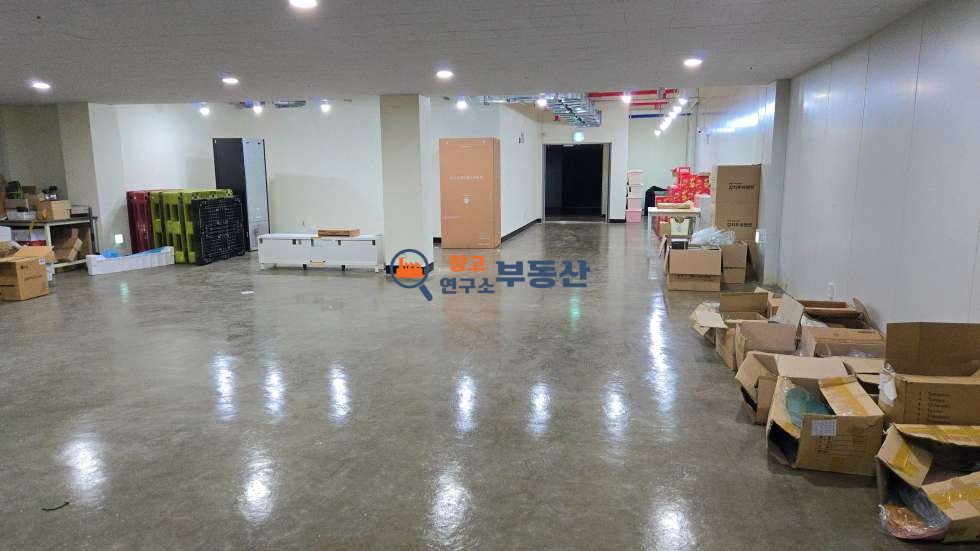 경기 고양일산동구 장항동 #1,2종근생매매 #대지205평 #3층상가시설 #사옥추천 #1종주거 #평당2575 #단독주차장 매매 매물번호 16167 사진 13