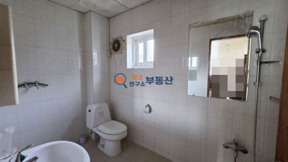 경기 파주시 탄현면 금산리 #연196평 #공장 #134평+62평 #가설천막 #직원숙소 #전기승압 #내부사무실 #사옥추천 월세 매물번호 17405 사진 5