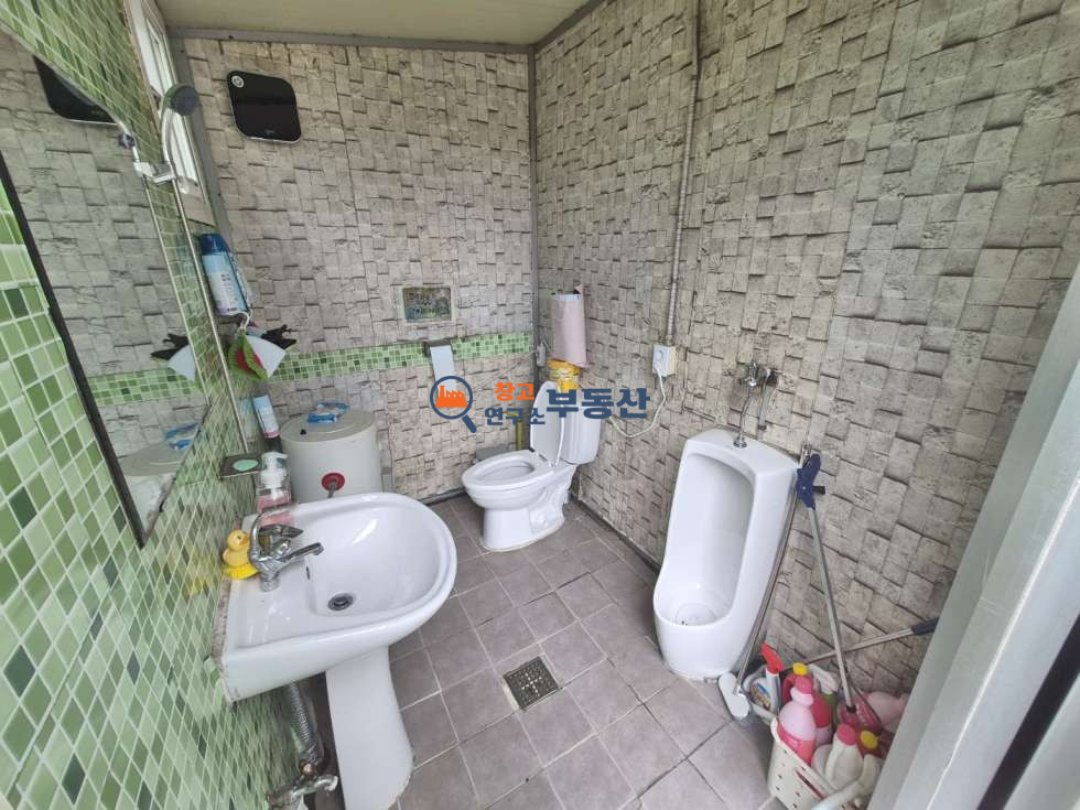 경기 고양일산서구 구산동 #170평 #2종제조 #분할임대가능 #5톤 통행 #자유로 3분 월세 매물번호 17615 사진 9