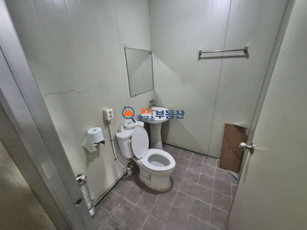 경기 고양일산서구 구산동 #170평 #2종제조 #분할임대가능 #5톤 통행 #자유로 3분 월세 매물번호 17615 사진 15