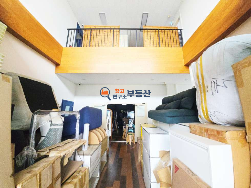 경기 파주시 파주읍 부곡리 #공장임대 #대7474평 #건1656평+가설1100평 #렉사용 #준신축 #3층사무동 #전기200#층고12 #도크시설 #2차선접 #대형차가능 월세 매물번호 18195 사진 12